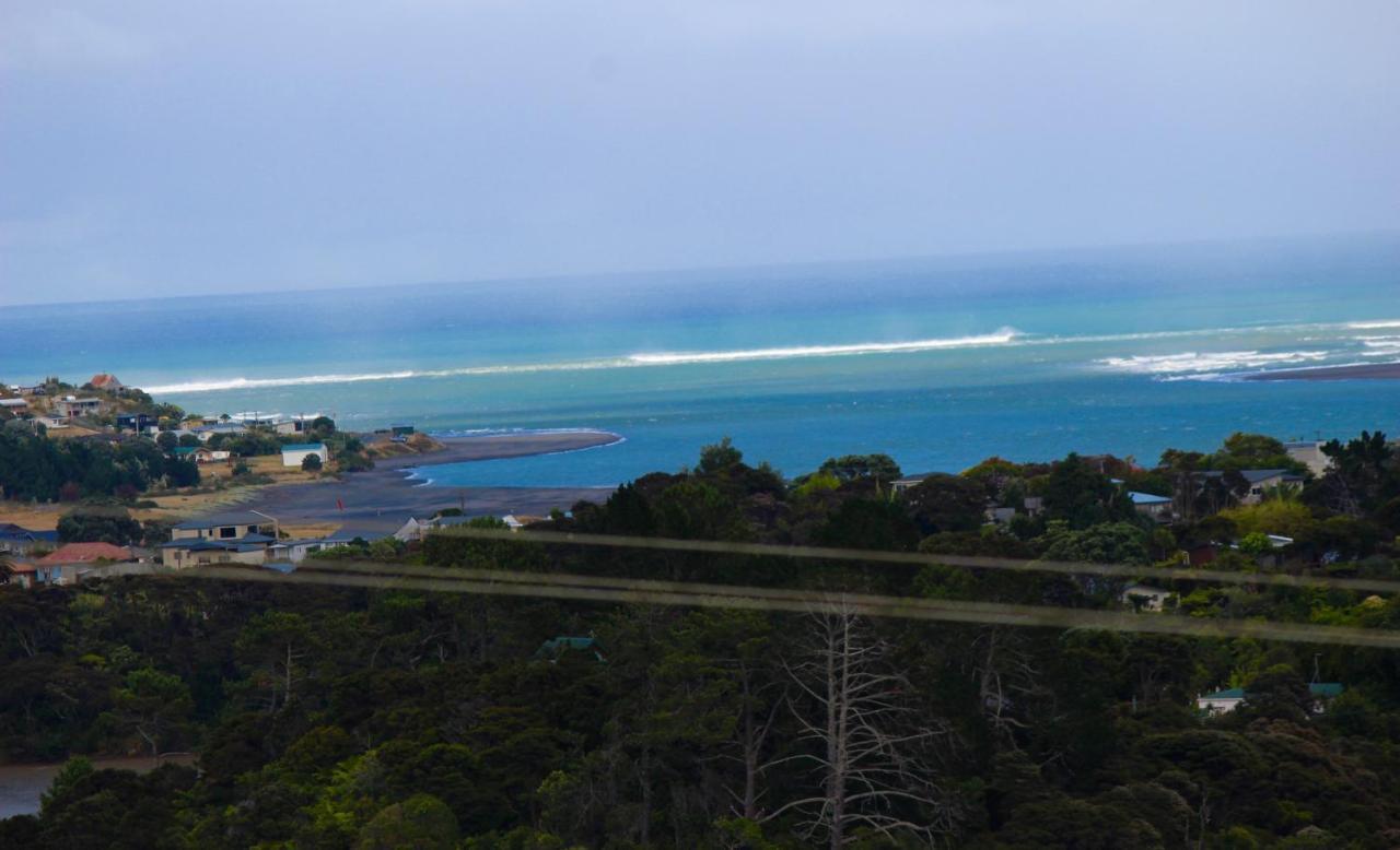 The Beach House On The Hill Raglan Exterior foto
